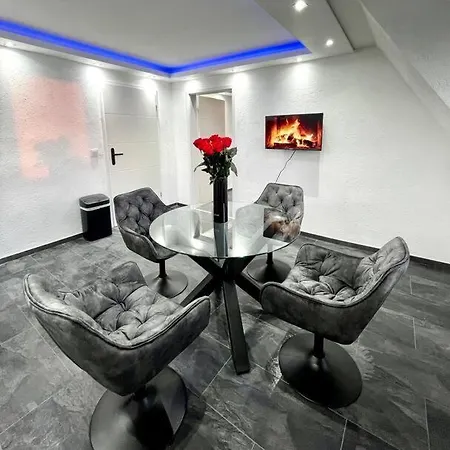 Phöenixpalace Whirlpool&infarotsauna *