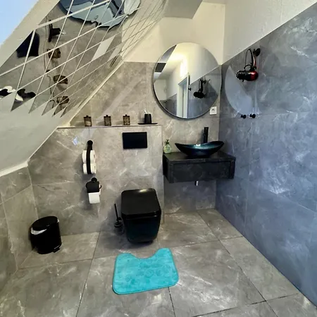 Phoeenixpalace Whirlpool & Infarotsauna * Дортмунд