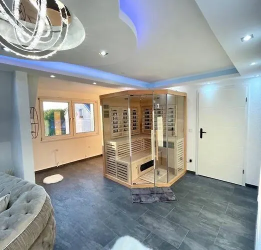 Phoeenixpalace Whirlpool & Infarotsauna Appartamento *