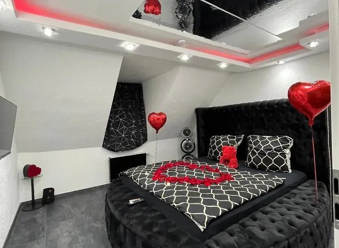 Phoeenixpalace Whirlpool & Infarotsauna Lejlighed