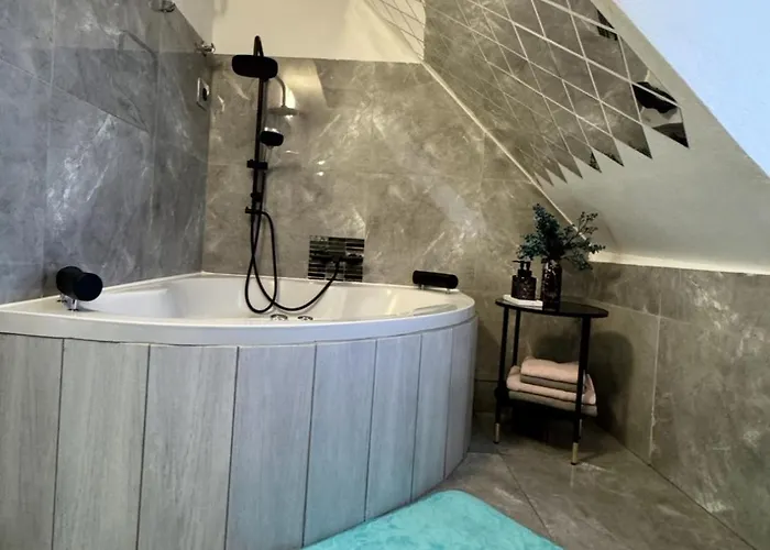 Phoeenixpalace Whirlpool & Infarotsauna * Dortmund